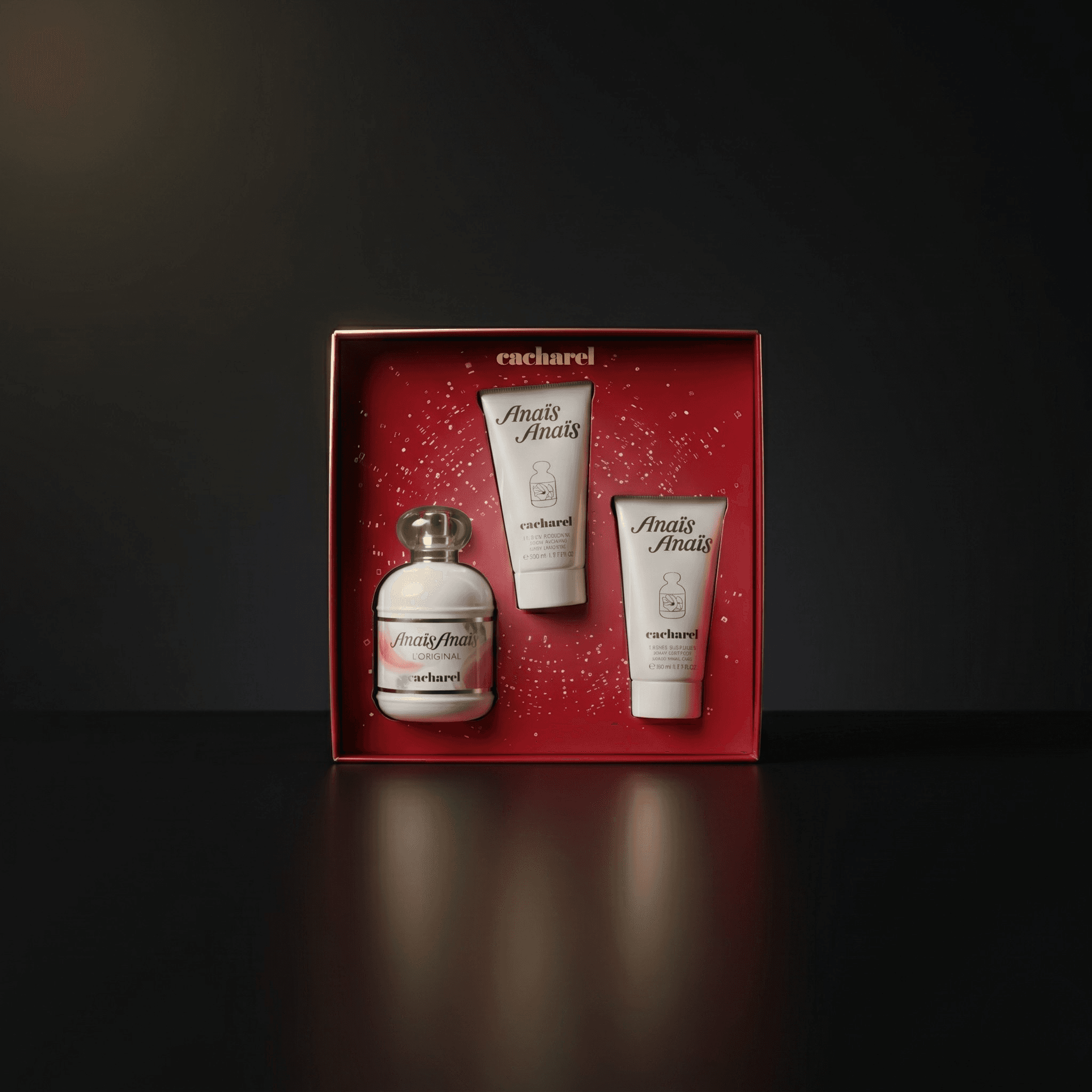 Kit Cacharel Anaïs Anaïs com eau de toilette, loção corporal e sabonete líquido