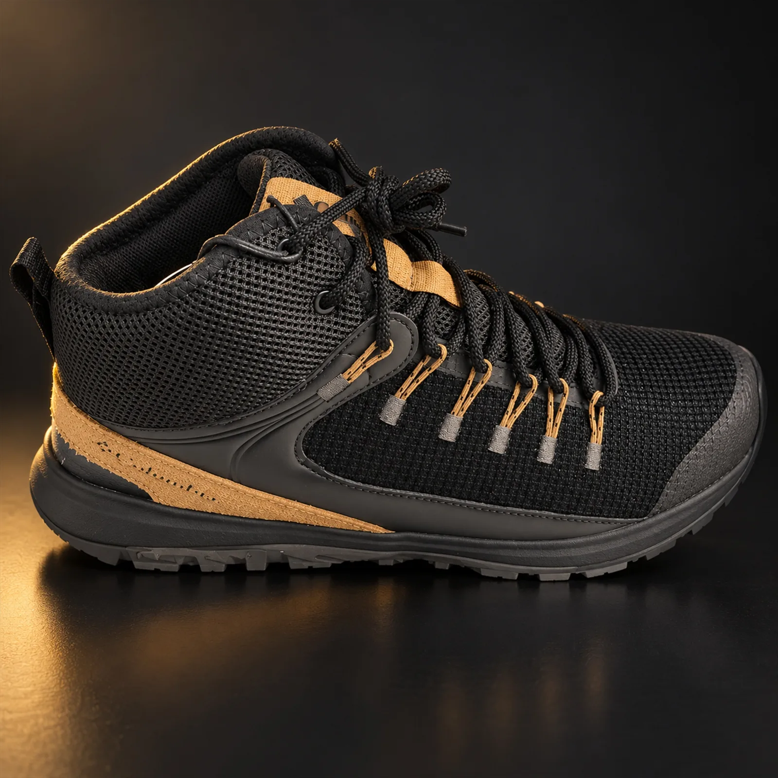 Bota Columbia Trailstorm Mid Waterproof Masculina Black/Elk 1938881 013