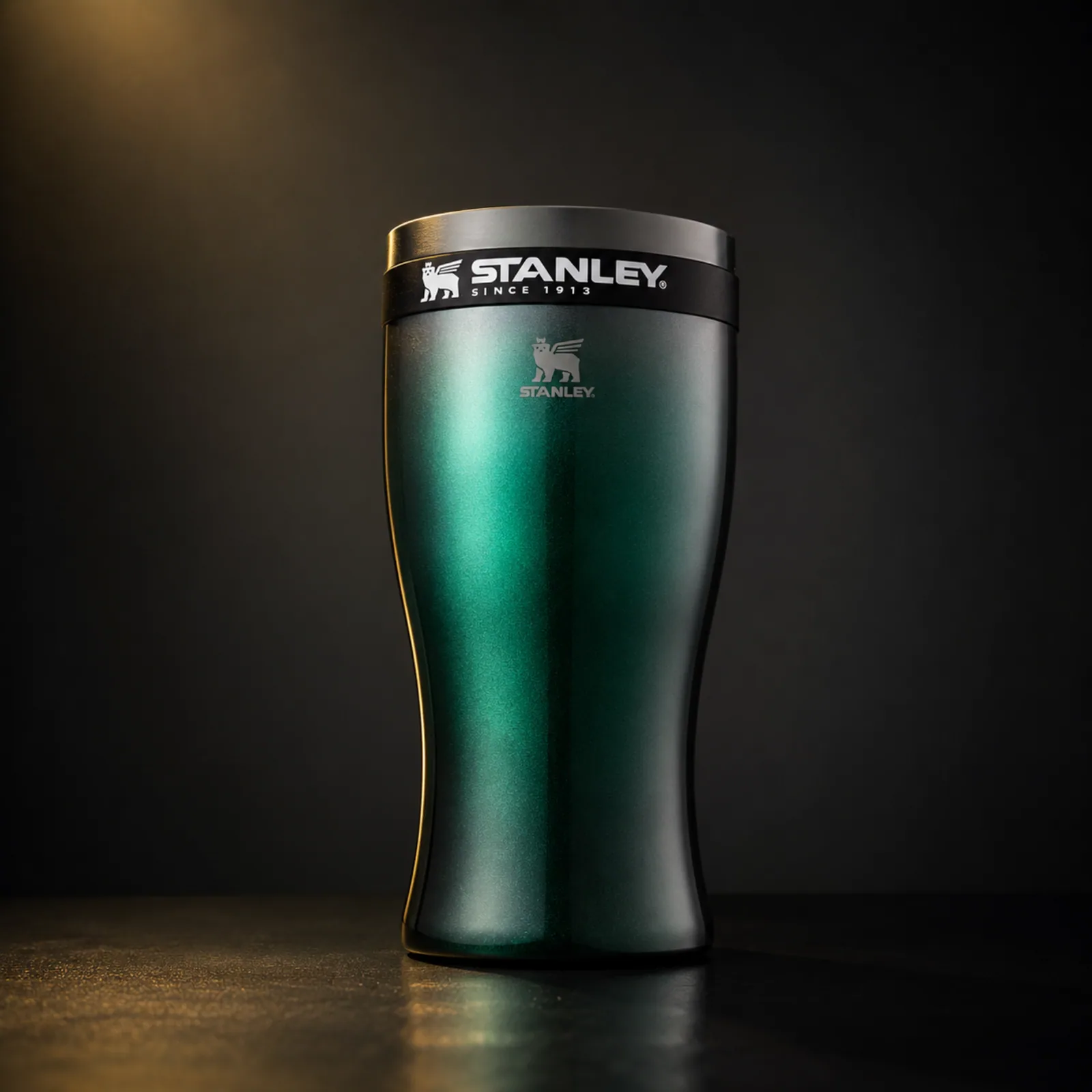 Copo Térmico de Cerveja com Tampa Stanley Beer Pint Hammertone Green 473ml